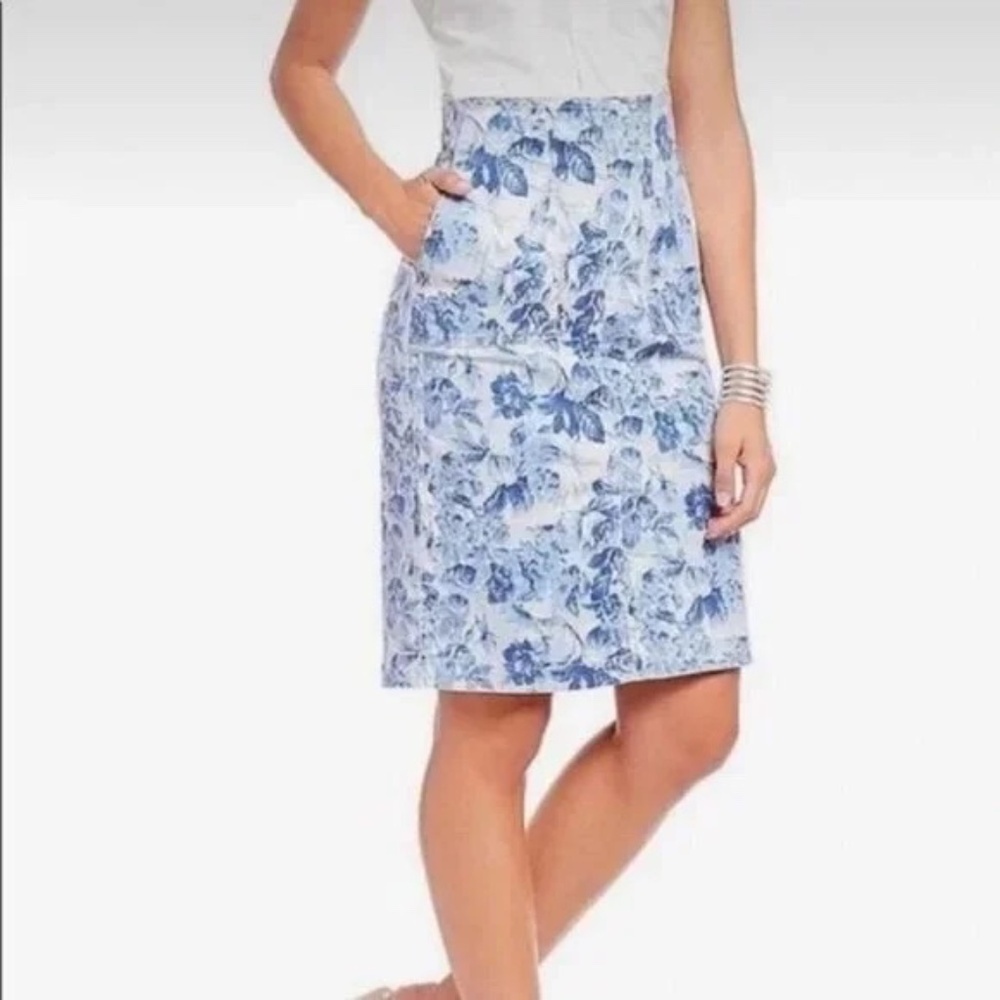 A Loves A Pencil Skirt High Waist Blue Rose Floral Romantic Cottage Modest M